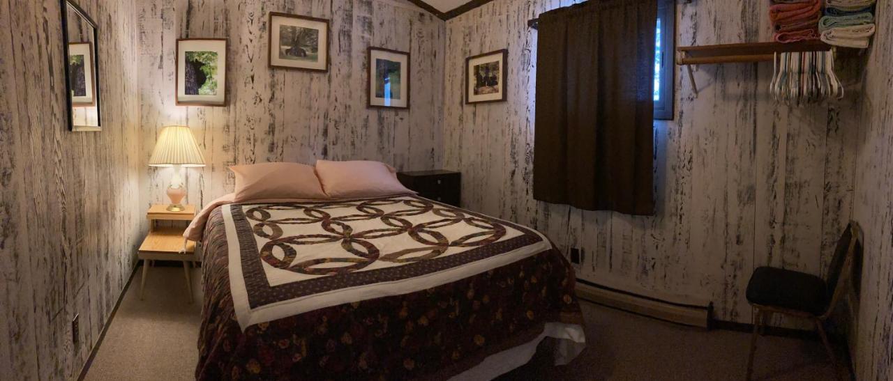 Musky Joe'S Twin Pines Resort New Post Zewnętrze zdjęcie